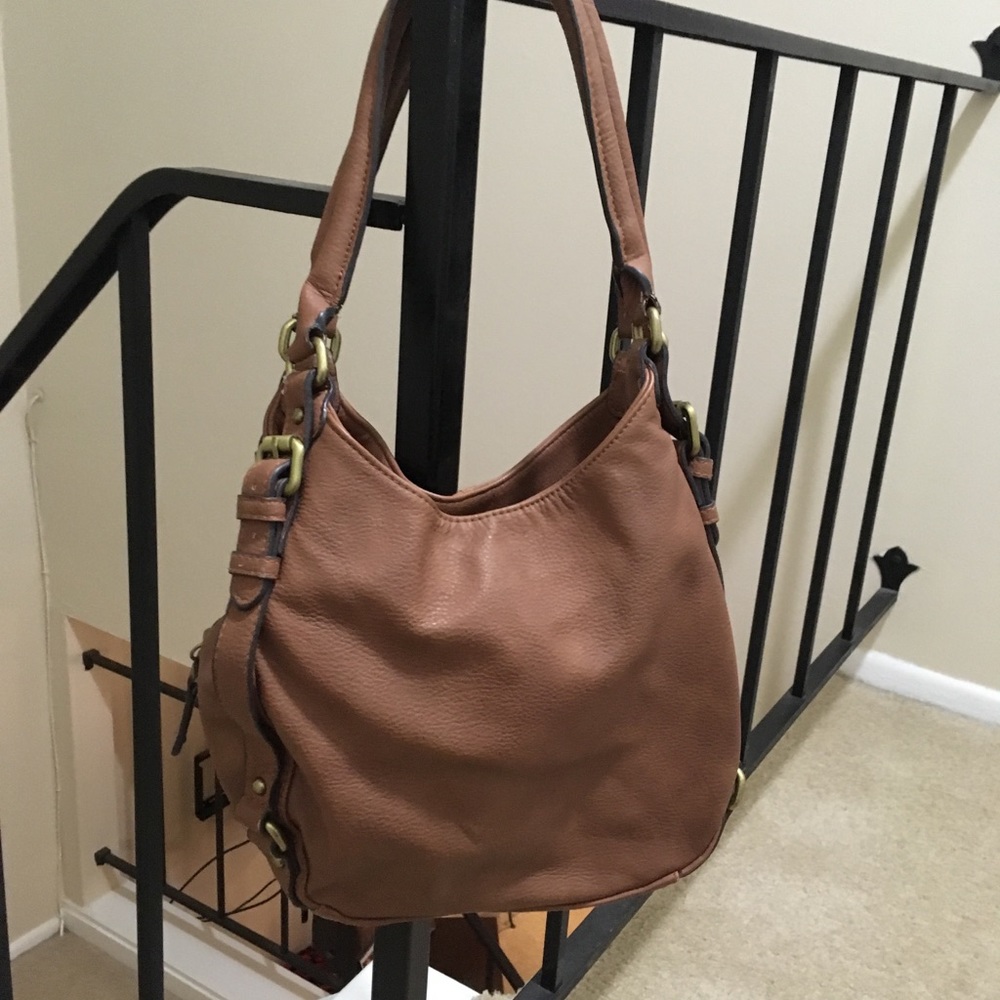 Saddle brown shoulder bag